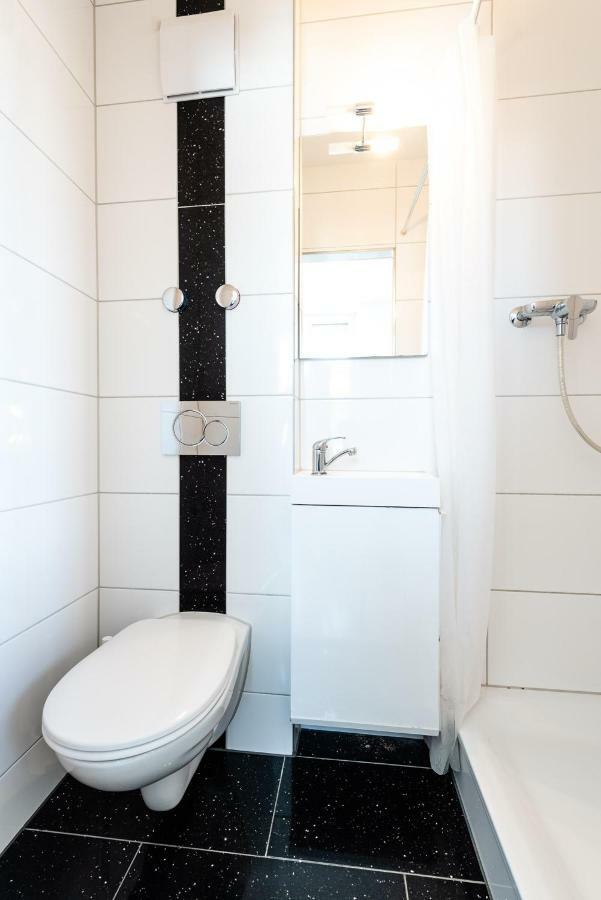 Iq130 Guesthouse Zurich Bagian luar foto